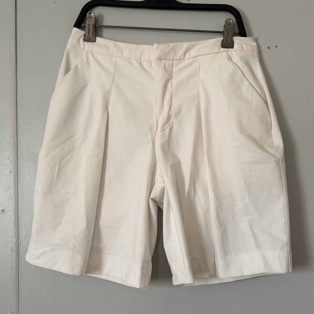 Lululemon Athletica White Men's Flat Front Shorts